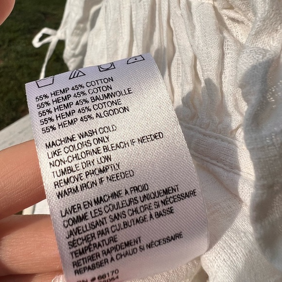 Rue Stiic hemp/cotton blend tie front top. In excellent condition - Picture 5 of 5